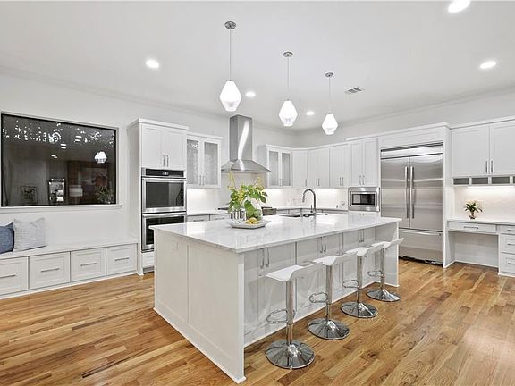 3rd image of 9929 Coppedge Ln