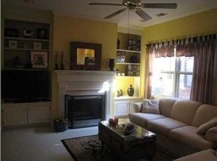 3516 Hurstbourne Ridge Blvd, Louisville, KY 40299