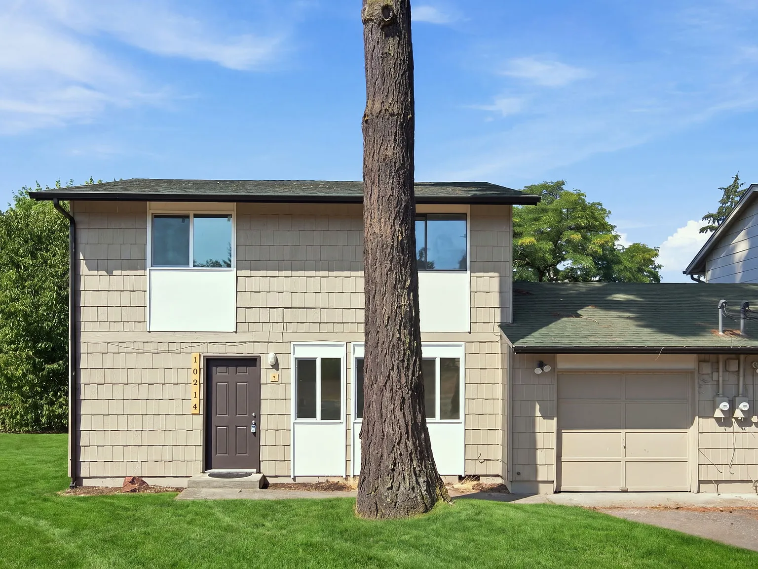 2 bed, 1144 sqft, $2,000 — Photo 1