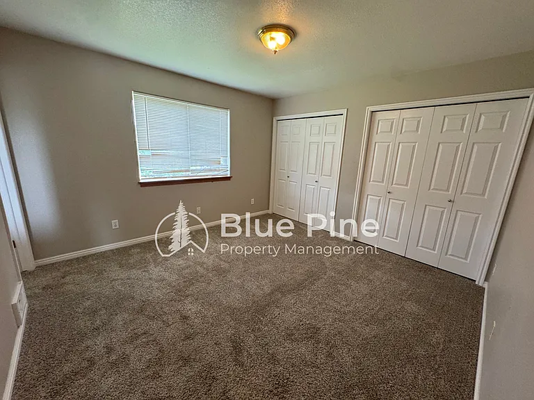 3535 Spring Creek Dr — Photo 11