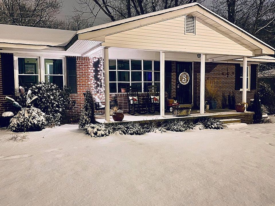 2nd image of 356 Sunset Dr