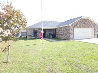 322 Windjammer Rd, Gun Barrel City, TX 75156