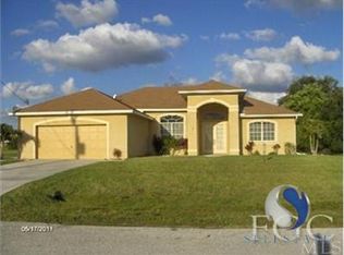 341 SW 30th Ave, Cape Coral, FL 33991