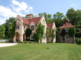 6 Whitlock Ct, Somers, NY 10589