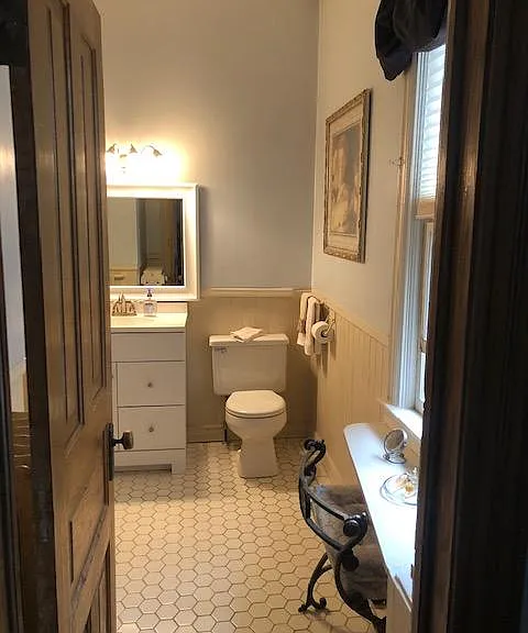 230 Lakeland St — Photo 17