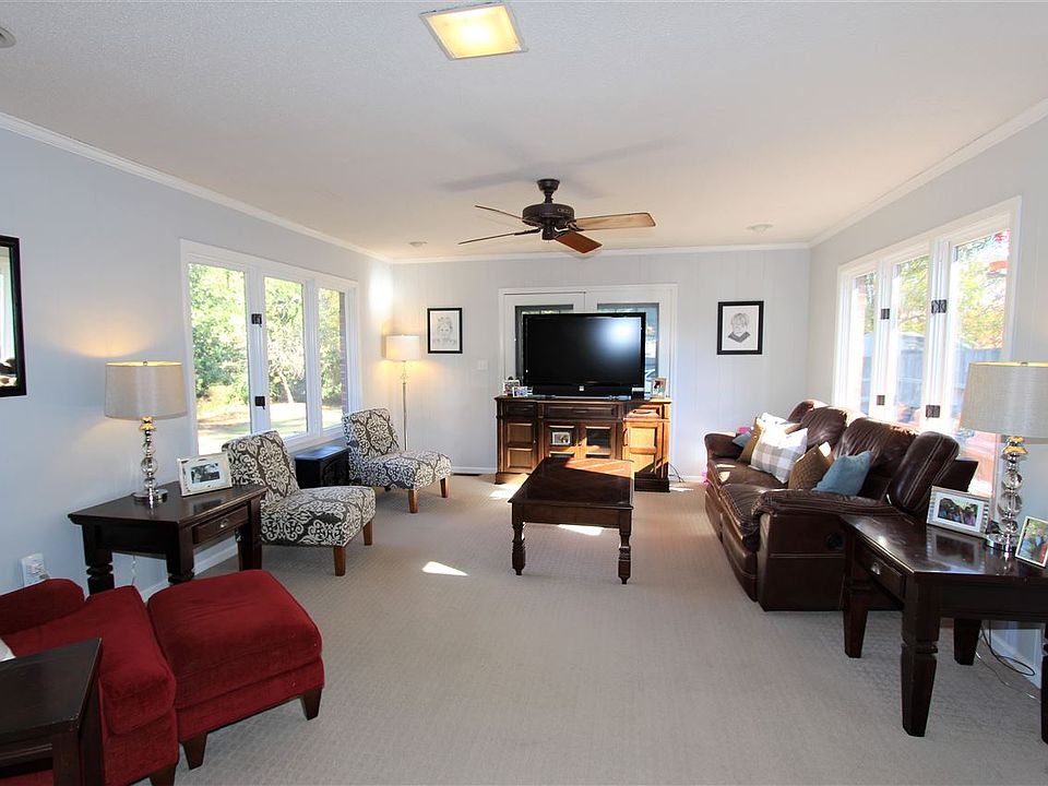 109 Lockwood St, Spartanburg, SC 29307 Zillow