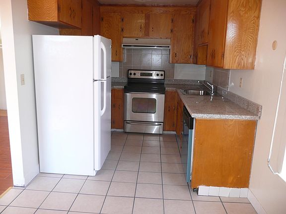 5th image of 1295 Ayala Dr APT 3