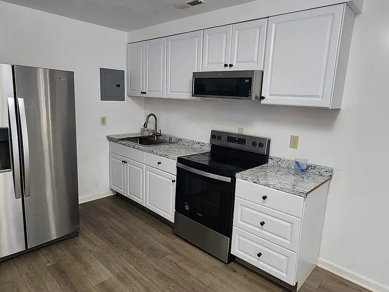 6352 W Donnagail Dr — Photo 9