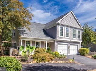 399 Deerpath Ave SW, Leesburg, VA 20175