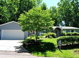 220 Quaker Hill Rd, Warren, PA 16365