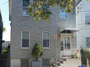 30 Vincent St, Newark, NJ 07105