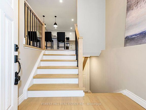 3rd image of 6921 Avila Rd