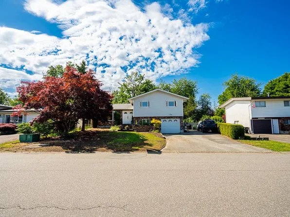 46070 Roy Ave, Chilliwack, BC V2R 2C2