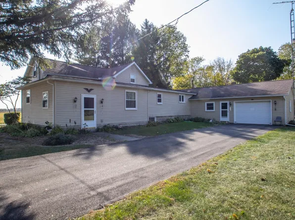 1500 County Road 32, Helena, OH 43435