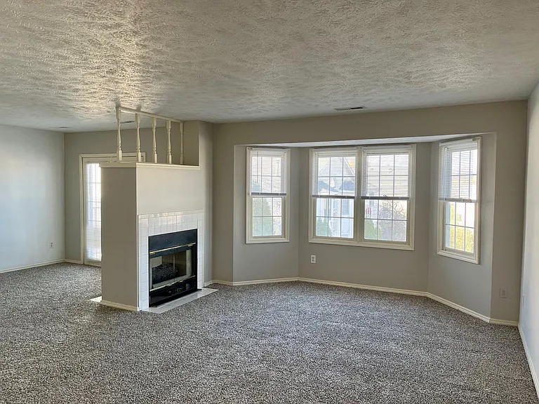 3 Stortz Dr — Photo 24