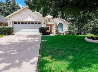113 Jasmine Ct, Lufkin, TX 75901