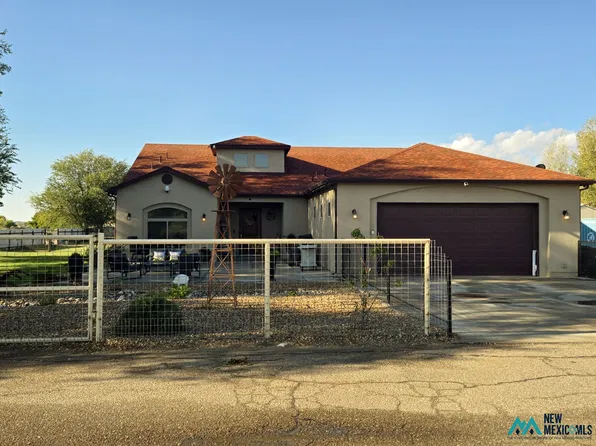 1 Del Cerro Ct #1, Los Lunas, NM 87031