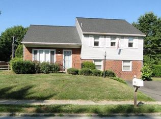 2939 Michele Dr, East Norriton, PA 19403