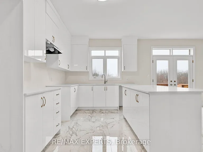 134 Jonkman Blvd — Photo 17