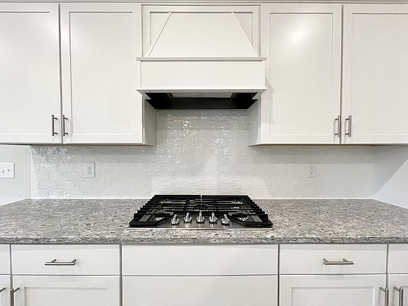 4th image of 417 Highland Forest Dr #A