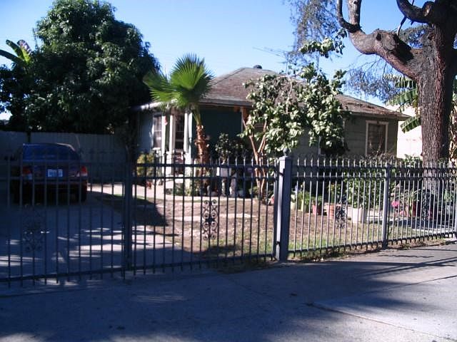 1st image of 6414 Florence Ave