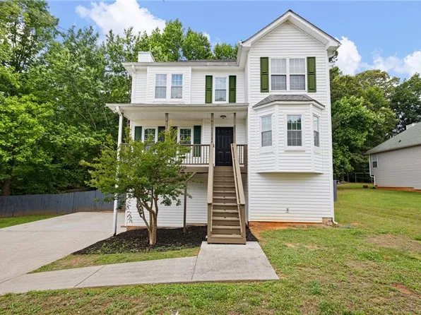 245 Cedars Glen Cir, Villa Rica, GA 30180