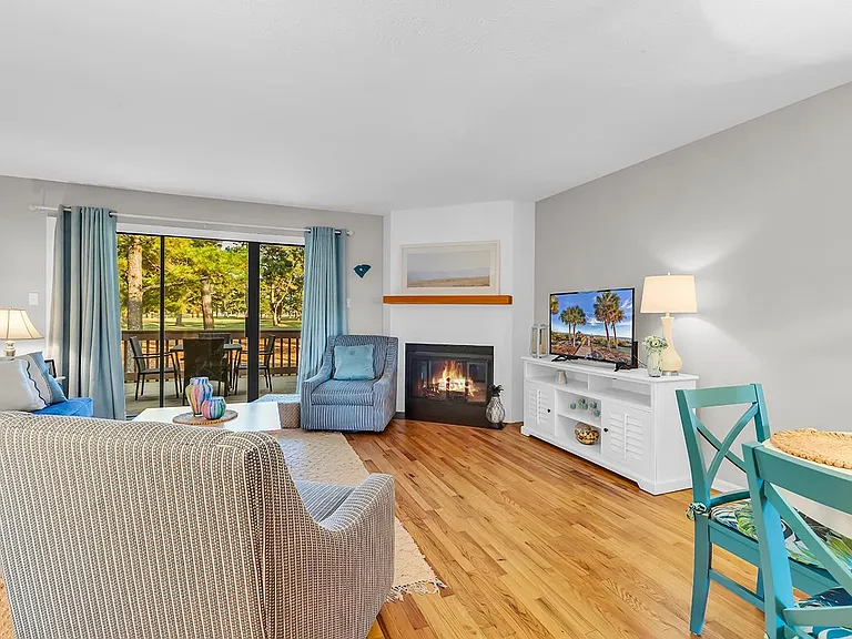 4000 Fairway Lakes Dr — Photo 15