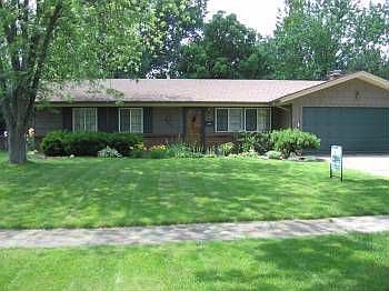 1st image of 1831 Crandon Ln
