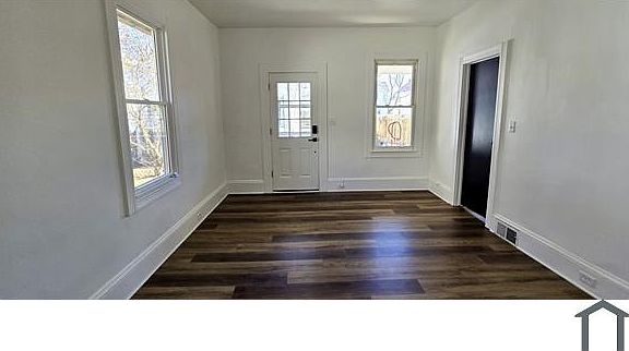 3rd image of 1406 E 47th St