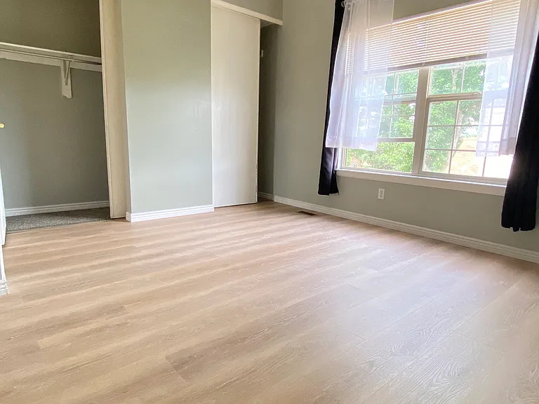 457 Rolling Hills Dr — Photo 9