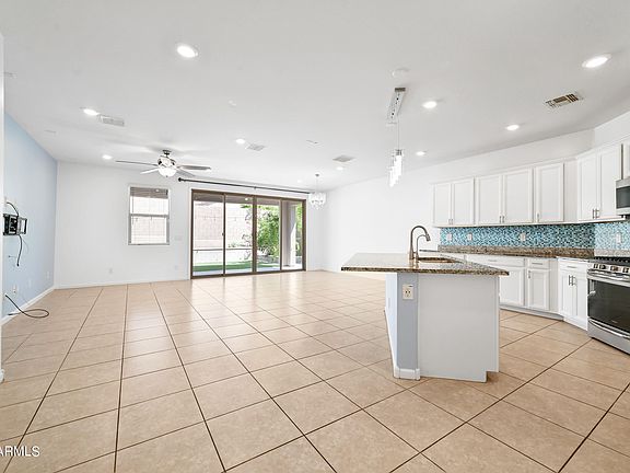 5th image of 20819 N 40th Dr
