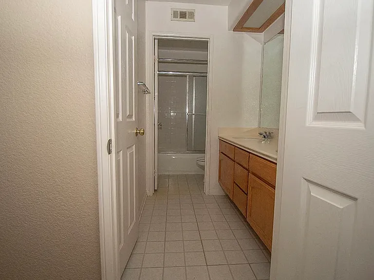 40570 Nob Ct — Photo 4