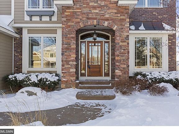 2nd image of 3200 117th Ln NE