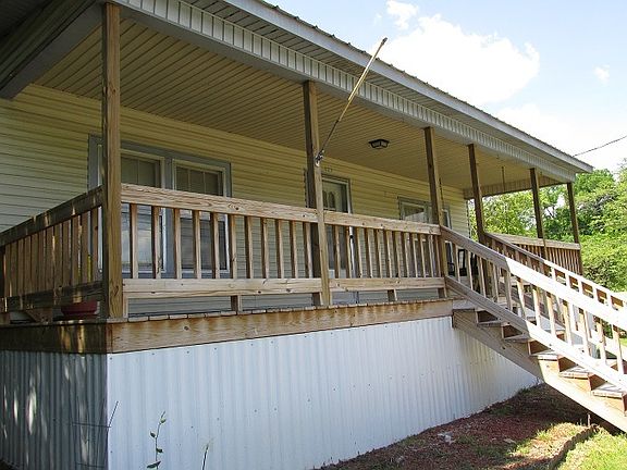 2nd image of 427 Staunton Ave