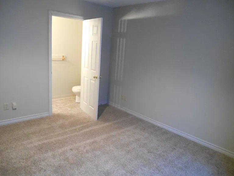 Willow Wood Apartment Homes — Photo 47