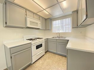 Farmdale Court Apartments, North Hollywood, CA 91601
