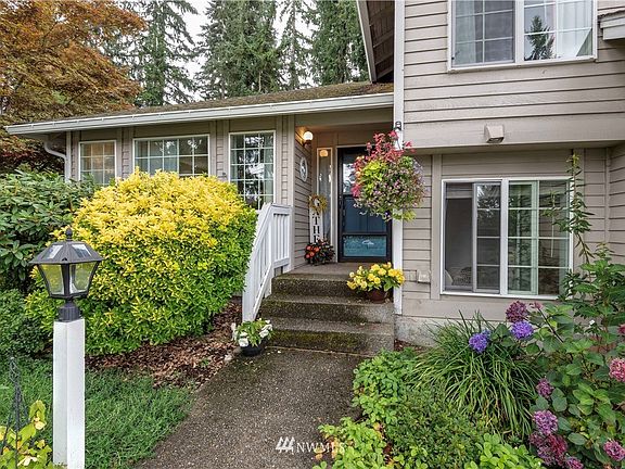 2nd image of 21317 SE 291st St