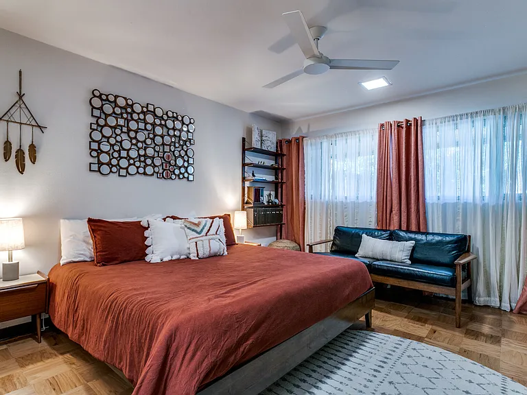 Royal Springs Dr — Photo 14