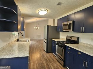 20 Hartley Woods Dr NE, Kennesaw, GA 30144