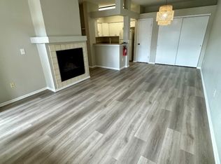 69 Wentworth Rd, Bedminster, NJ 07921