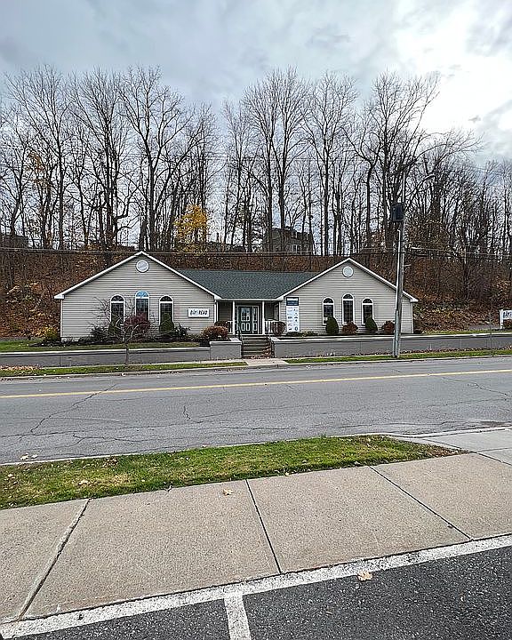 1st image of 125 Otsego St