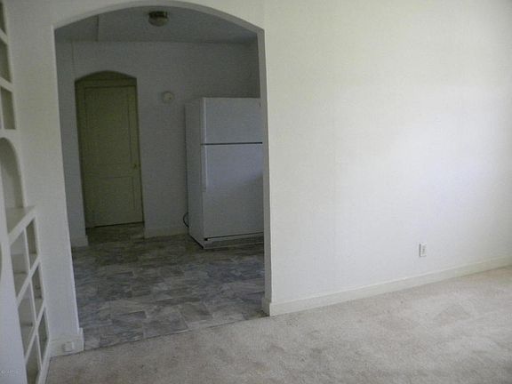 2nd image of 156 Chatham St