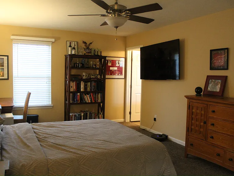 9880 Blue Spruce Dr — Photo 9