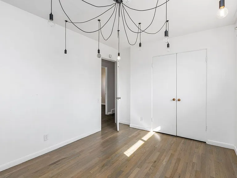 1306 23rd Avenue Ct — Photo 18