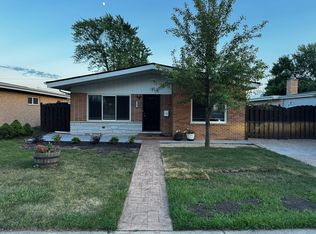 8529 W Normal Ave, Niles, IL 60714