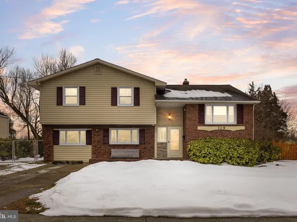 709 Dartmouth Ave, Cinnaminson, NJ 08077