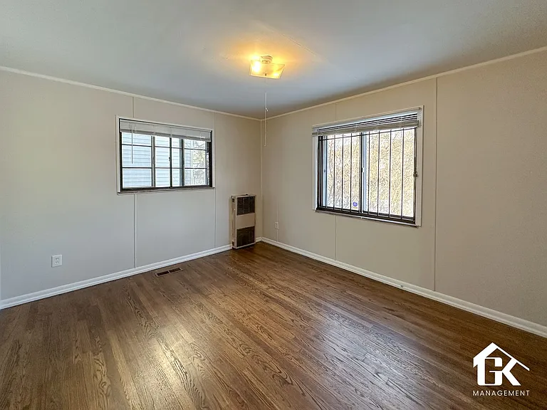 16182 Greenlawn St — Photo 17