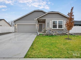 18566 White Rose Pl, Nampa, ID 83687