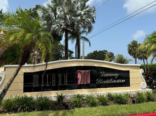 1749 Village Blvd APT 106, West Palm Beach, FL 33409