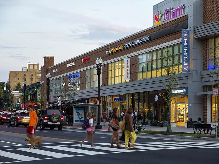 More local retail & restaurants